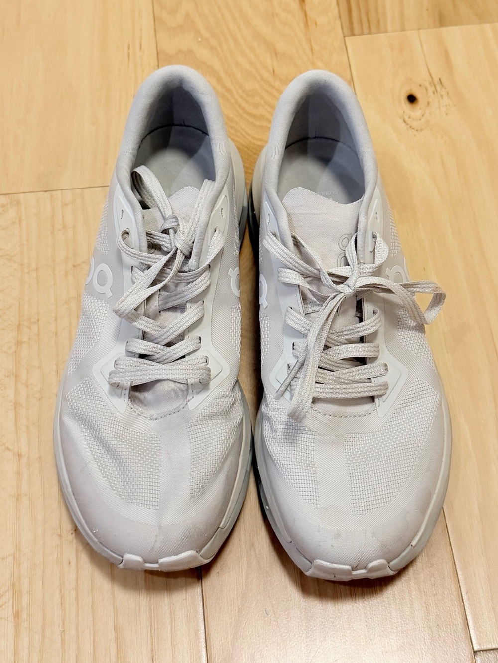 On Running Women’s Cloudzone Sneakers Shoes - Picture 4 of 10
